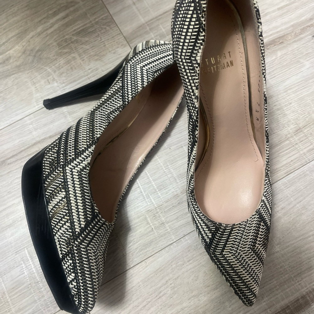 Stuart Weitzman Black and White Houndstooth Heels Sz 7.5